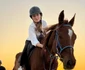 O româncă stabilită de 10 ani în Dubai, Cristina Racoviță, se ocupă de organizarea celor mai frumoase excursii pentru turiști în deșert, la călărit și nu numai