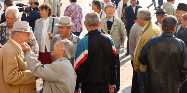 Tarife pentru buzunarele pensionarilor 