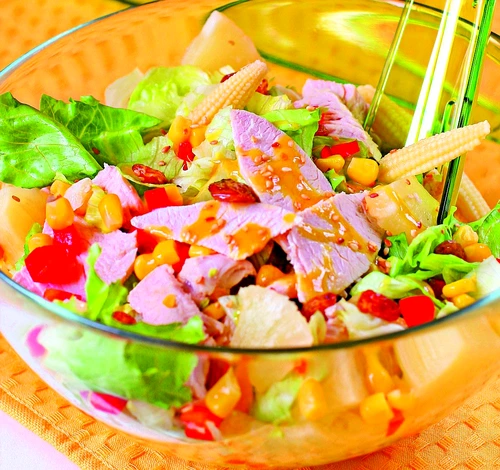salata piept de curcan si porumb jpeg