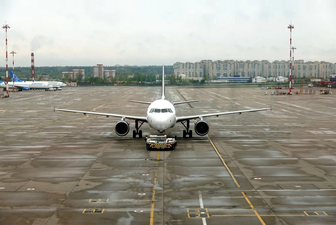 Aeroport Moscova Rusia FOTO Shutterstock jpg