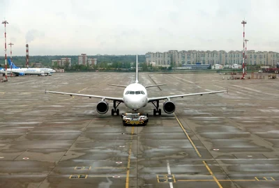 Aeroport Moscova Rusia FOTO Shutterstock jpg