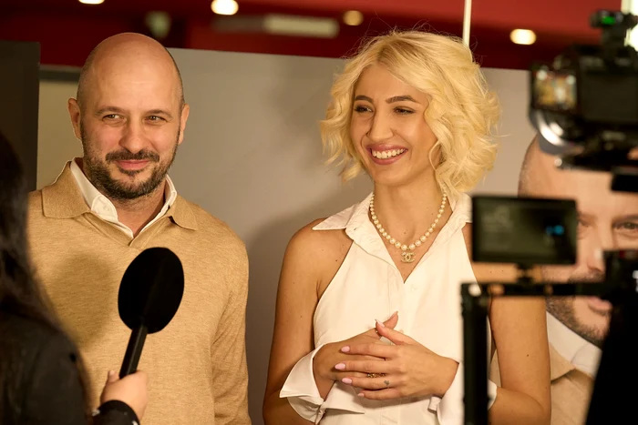 Monica Odagiu și Andrei Mateiu, la premiera teatrului Maidan foto: Click!