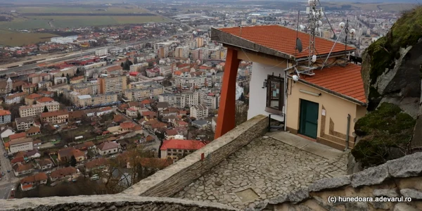 telecabina cetatea devei foto danielguta adevarul