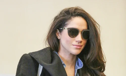 Exclusive    Celebrities Depart From Vancouver jpeg