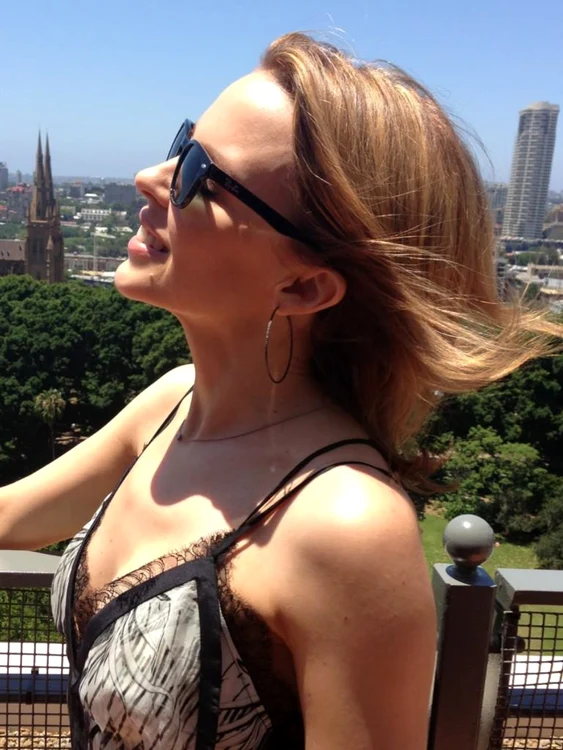 kylie minogue twitter
