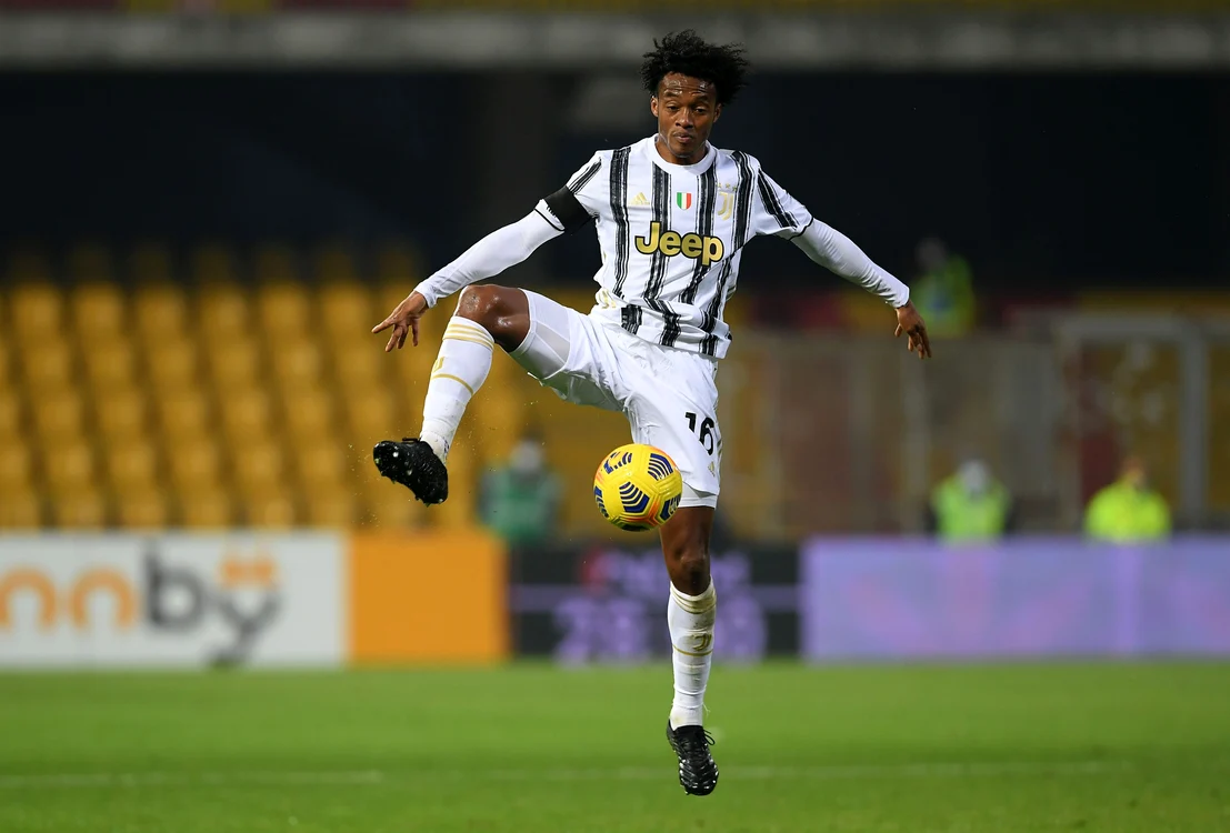 
    Juan Cuadrado Juan Cuadrado a câștigat 5 titluri de campion al Italiei cu JuventusFoto: Guliver / GettyImages  