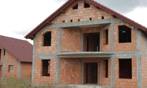 casa la rosu