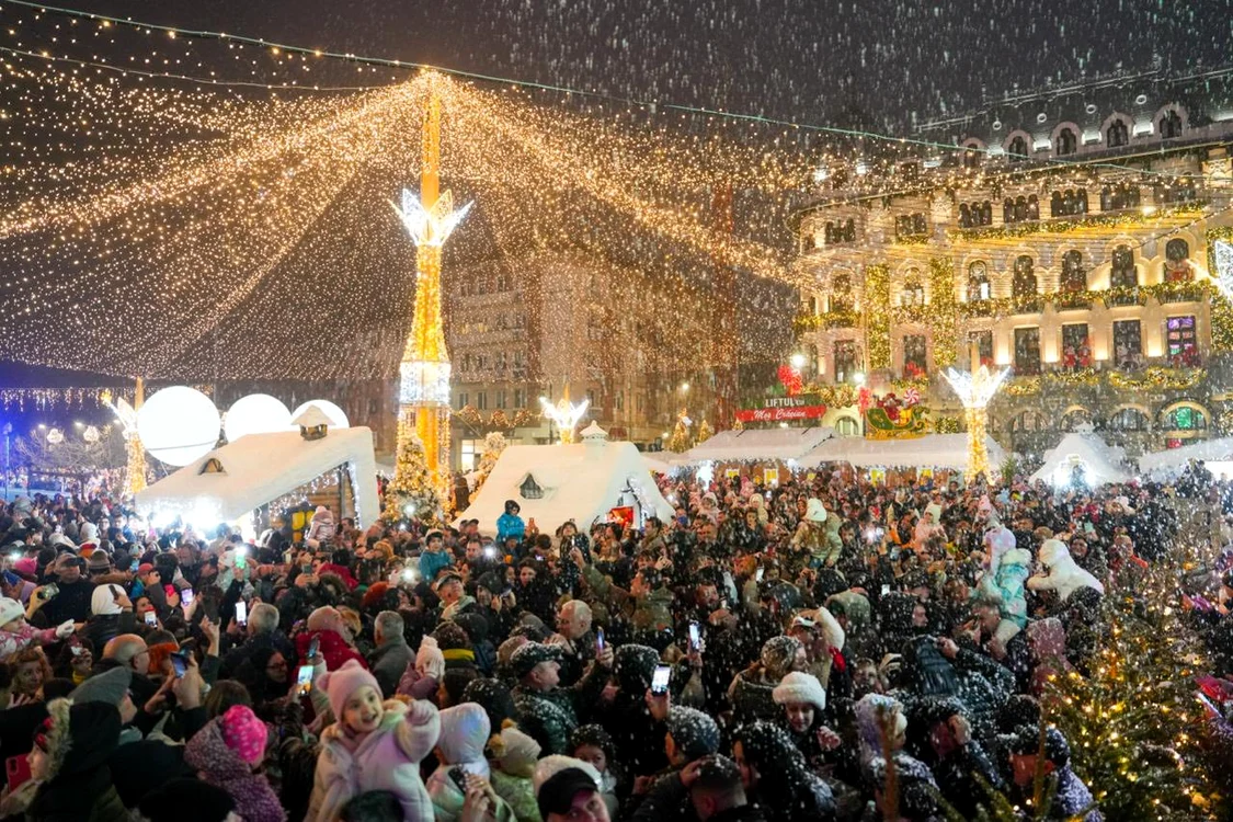Târgul de Crăciun din Craiova s-a deschis în 14 noiembrie FOTO: FB/Lia Olguta Vasilescu