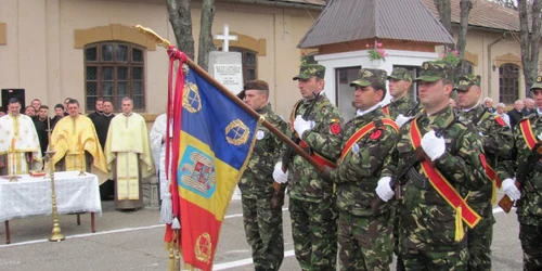 drapel decorat de presedinteel iohannis