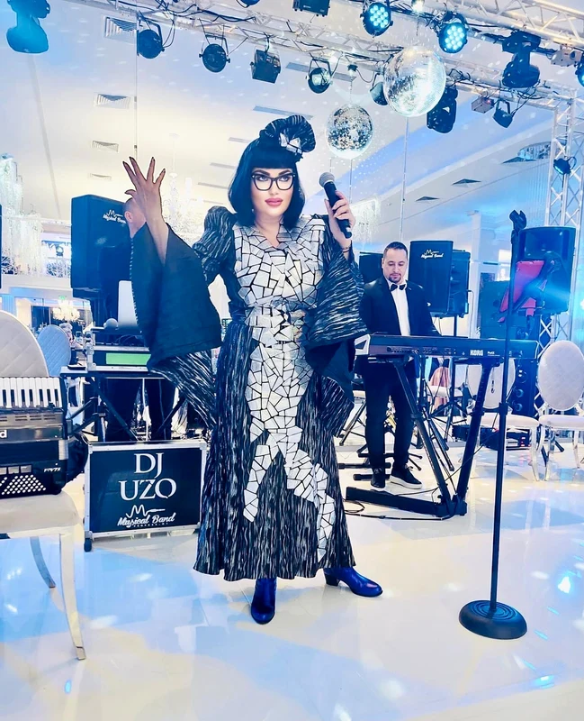 Ozana Barabancea, o artistă de nota zece. Sursă: Facebook
