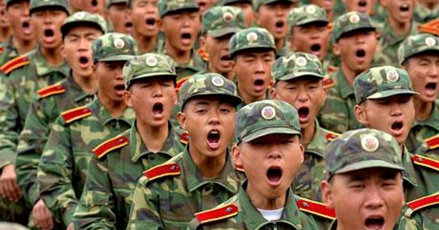 Armata chineză, cea mai numeroasă din lume - arhiva foto