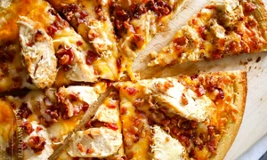 pizza cu pui si sos cremos de usturoi jpeg