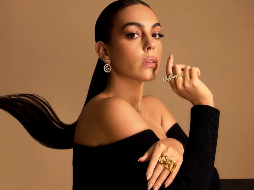 georgina rodriguez iubita ronaldo6 png
