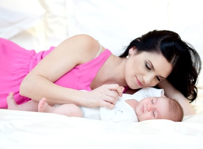 Ellie White a luat o hotărâre care i-a uimit pe fanii ei, la foarte puțin timp după ce a născut.Foto: arhiva personală