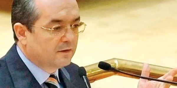 Coaliţia, pusă la test cu asumarea răspunderii
