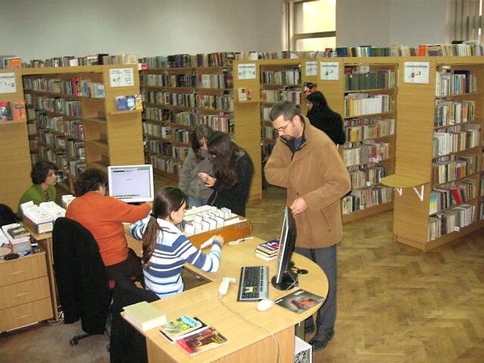 Peste 8.200 de biblioteci au fost închise după 1990 FOTO Biblioteca Județeană Argeș