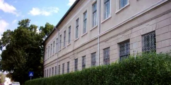 Liceul de Muzică şi Arte Plastice din Alba Iulia