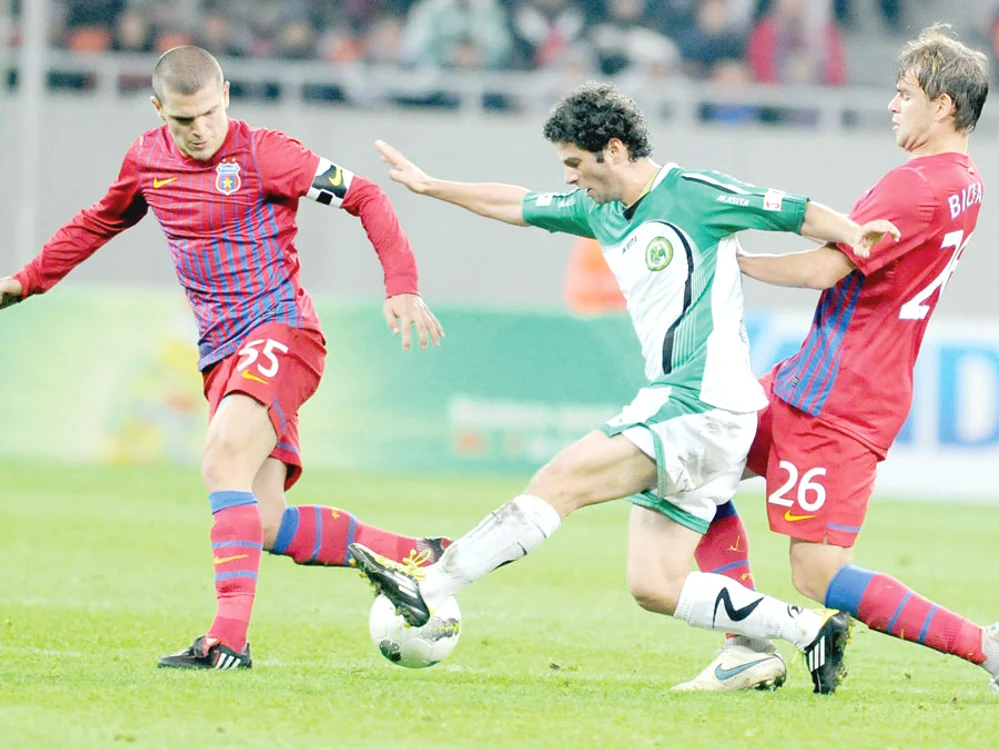 
    Bucureştenii nu au avut probleme şi s-au impus cu 2-0  
