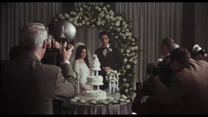 Imagine de la nunta dintre Elvis și Priscilla, în filmul ”Priscilla”