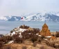 Catedrala armenească milenară de pe Insula Akdamar pe Lacul Van din Turcia Foto Shutterstock