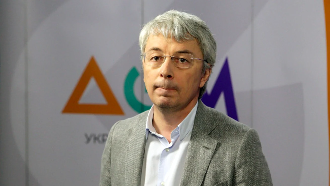 Oleksandr Tkacenko a comentat dur pe rețelele de socializare Eurovisionul! Foto: Profimedia