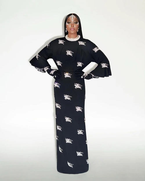 Naomi Campbell OK Mag (6) jpg