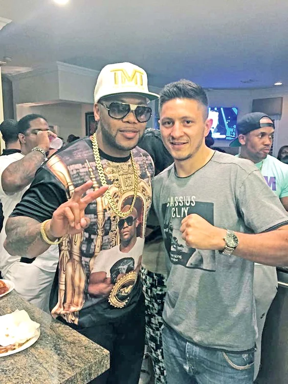 Ronald, alături de Flo Rida,  la petrecerea lui Floyd