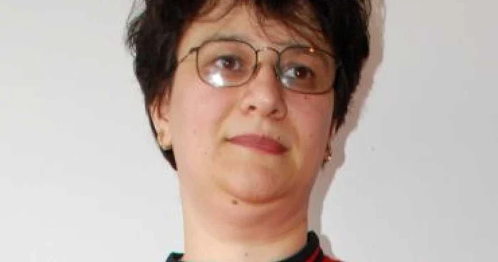 Doina Popescu - manager de firmă, scriitor, aviator, profesor de matematică, jurnalist şi blogger