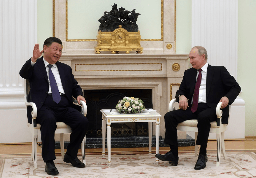 Xi Jinping, hotărât să facă din relaţia sa „strategică” cu Rusia o „prioritate”. Putin, invitat în China