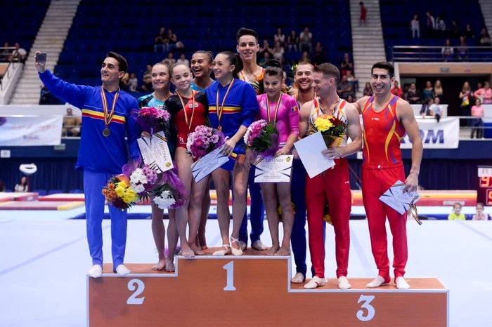 Naţionalele de gimnastică ale României s-au desfăşurat în septembrie 2015 în cvasianonimat,cu o mână de oameni în tribune FOTO Mediafax