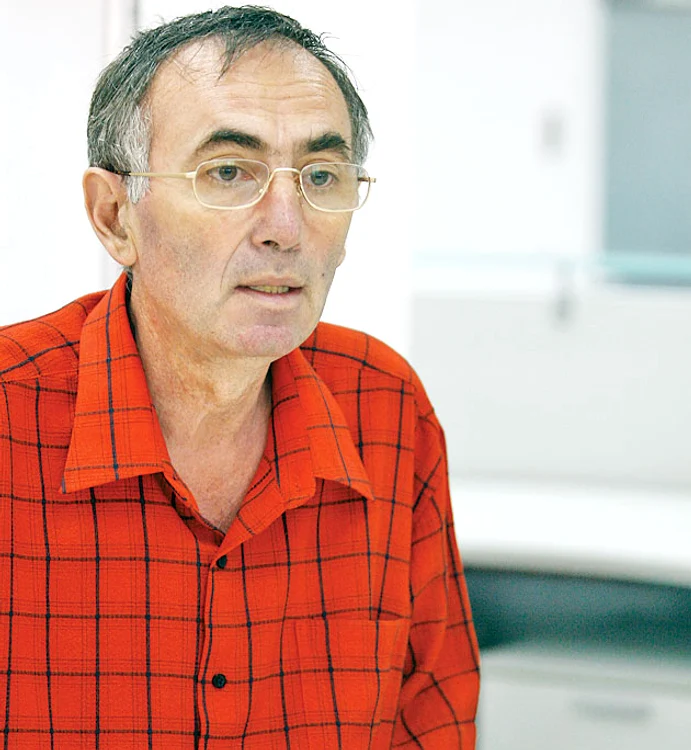 
    Radu Călin Cristea  