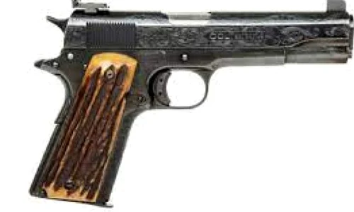 Pistolul preferat al gangsterului Al Capone, scos la licitaţie  jpeg