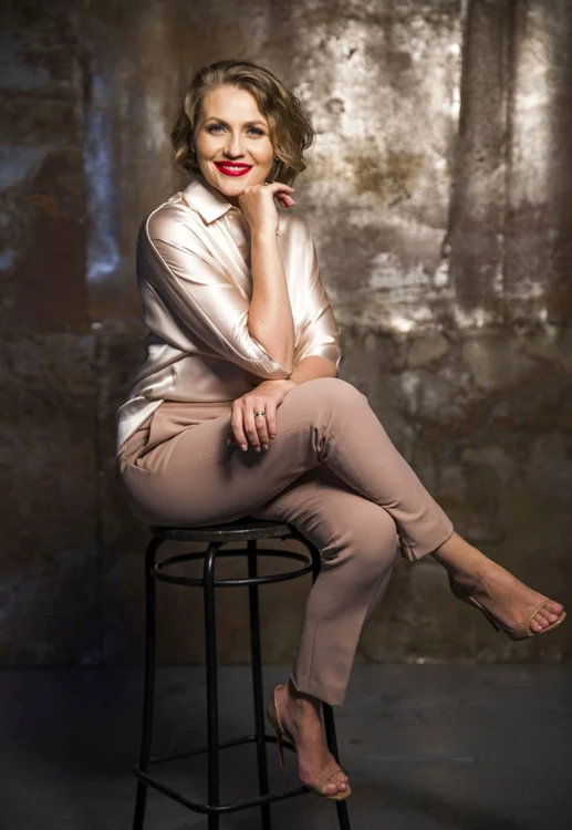 Mirela Vaida i-a ţinut până de curând locul Simonei Gherghe la „Acces Direct“ FOTO Antena 1