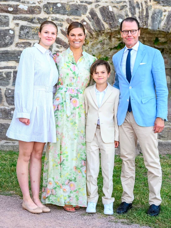 Prințul Daniel, Prințesa Estelle, Prințul Oscar, Prințesa Victoria FOTO Casa Regală a Suediei 2 jpg