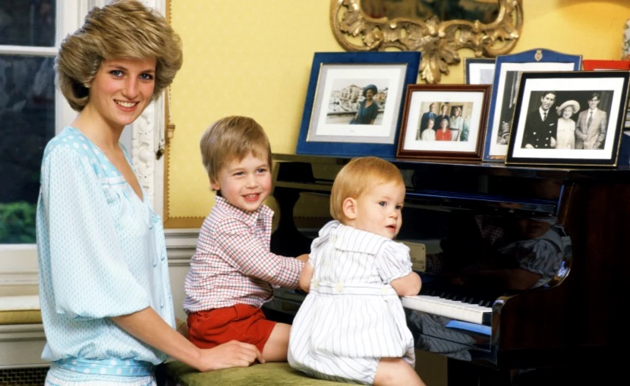 Prinţesa Diana este considerată de britanici mama ideală FOTO HBO
