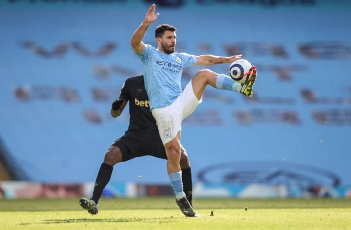 
    Kun Aguero joacă de zece ani la Manchester CityFOTO: EPA  