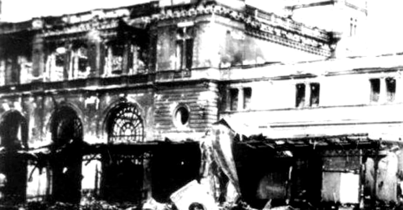 Clădiri distruse cu totul FOTO Historia