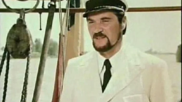 Ion Besoiu a devenit foarte cunoscut cu rolul căpitanului Anton Lupan în serialul TV “Toate pânzele sus!”. Primul episod a fost difuzat la data de 4 ianuarie 1976.