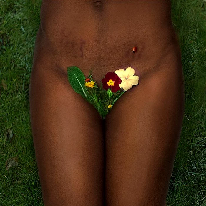 Vârstele unei femei, în viziunea artistei Alexandra Sophie. (Foto: Alexandra Sophie / Rex Features)