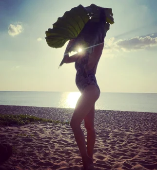 laura cosoi instagram 2 jpg