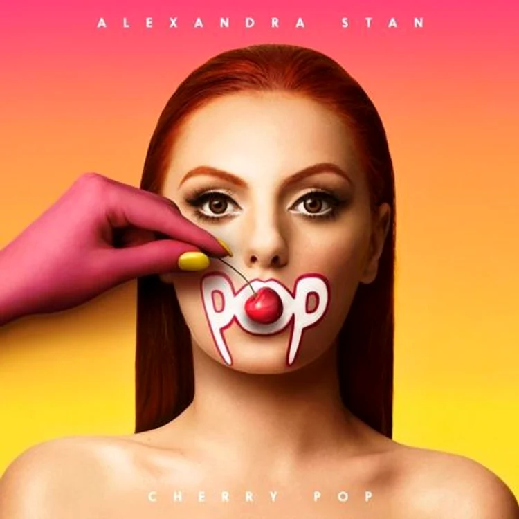 Alexandra Stan, în noul videoclip Cherry Pop