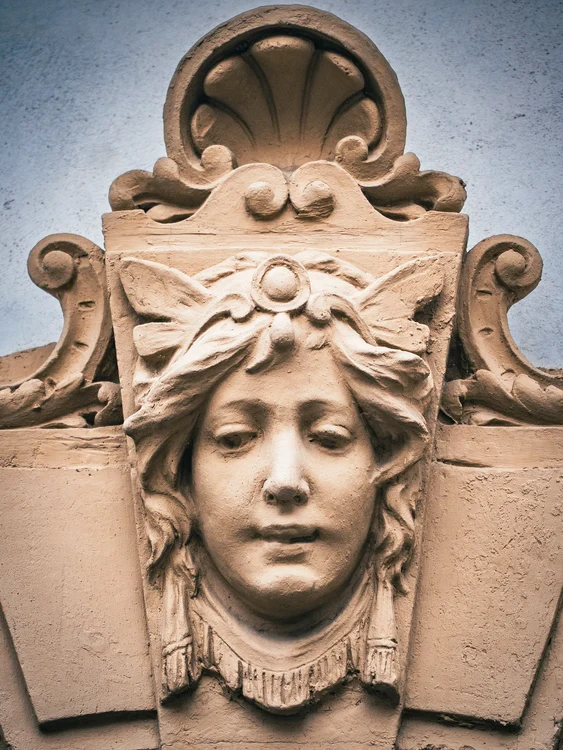 Mascaronul preferat al autorului, care este și „fața” proiectului. FOTO: Arhivă preferată