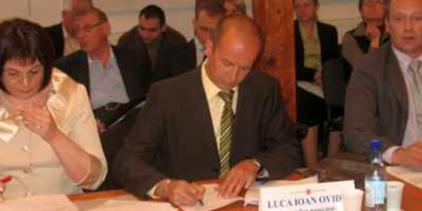 Propunerea făcută de Ovidiu Luca a fost pe placul majorităţii consilierilor
