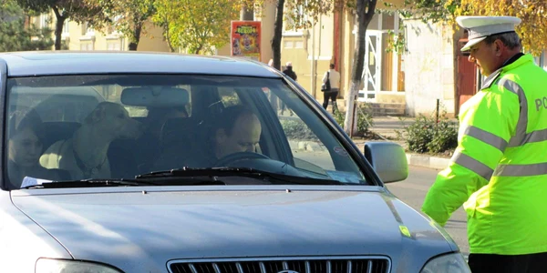 Poliţiştii verifică "la sânge" conducătorii auto imprudenţi