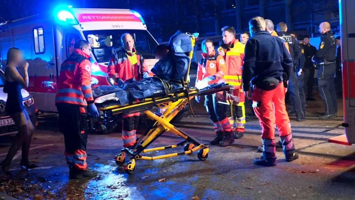 Mai mulţi participanţi la o petrecere de Halloween au leşinat brusc FOTO: 7aktuell