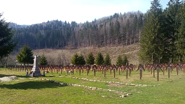 De ce nu se înțeleg ungurii cu românii nici în mormintele din Cimitirul Internațional al Eroilor din Valea Uzului? jpeg