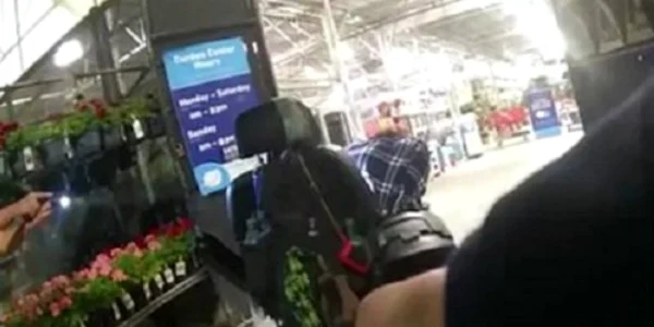 Un poliţist american omoară prin împuşcare un bărbat în fotoliu cu rotile