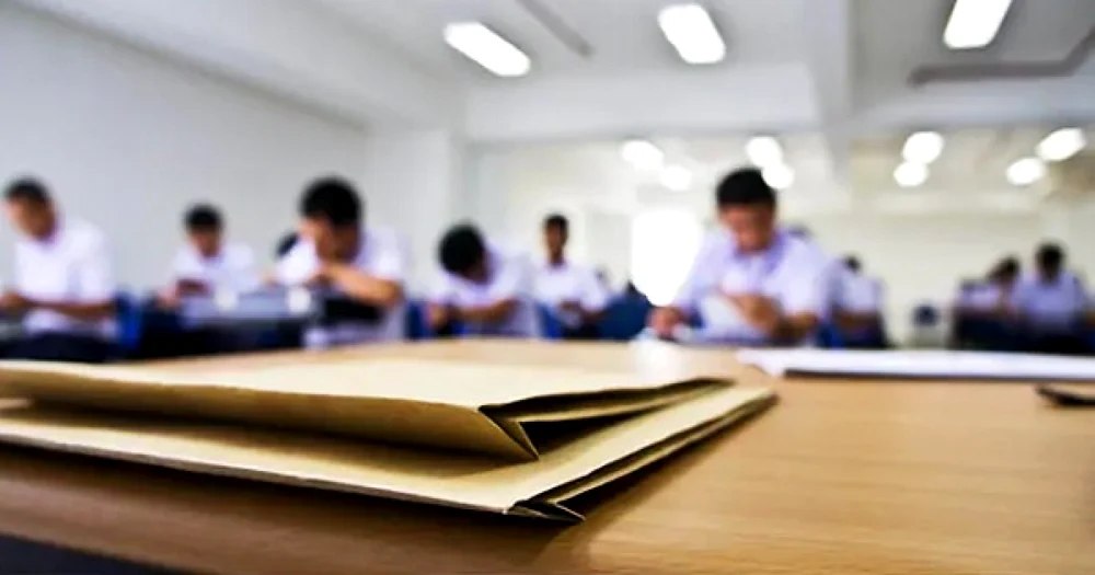Un absolvent de liceu care a promovat inițial bacalaureatul a contestat notele la examen. Ce medie a rezultat după recorectare