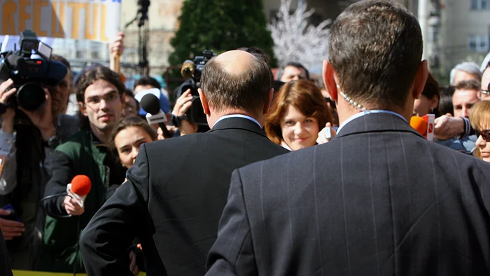 Preşedintele Băsescu într-o vizită oficială în ţară