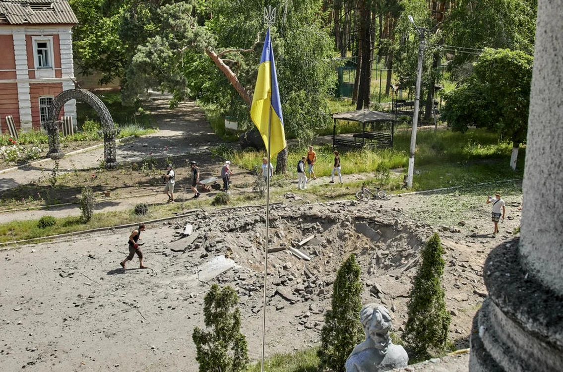 Distrugeri Harkov, Ucraina. FOTO EPA-EFE